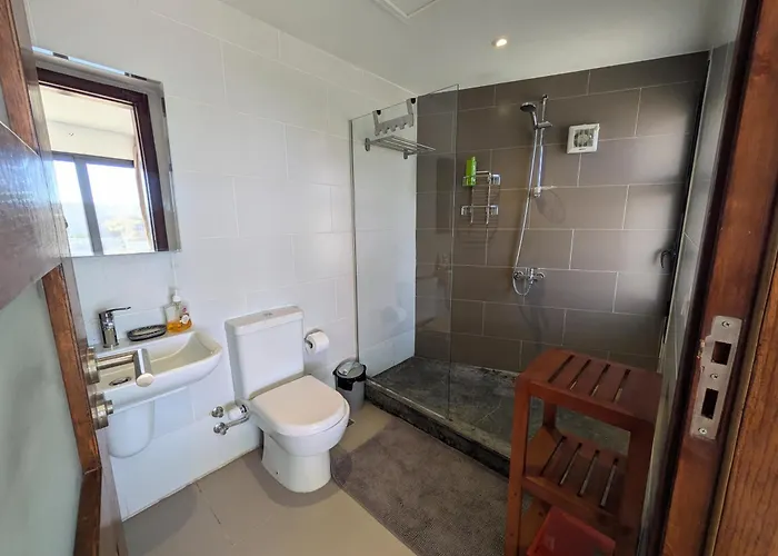 Splendid 2br Seaview Getaway Free Pool & Access الغردقة